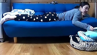 Interruption Of Korean Webcam Girl'S Solo Session