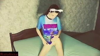 Teen Natalisa Shows Off Her Handjob Skills In Homemade Video
