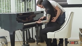 Jack Escobar, A Mexican Piano Instructor, Takes Advantage Of The Situation And Has Sex With Katrina Jade In An Amazing Encounter