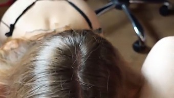 لذت دهانی با تماس چشمی و انزال روی صورت