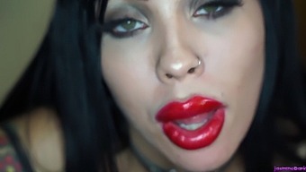 Hd Porn Of A Premium Prostitute Giving A Blowjob Without A Condom.