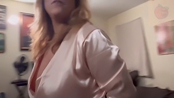 Cewek Papa Pesen Film Bokep Mama Tiri.